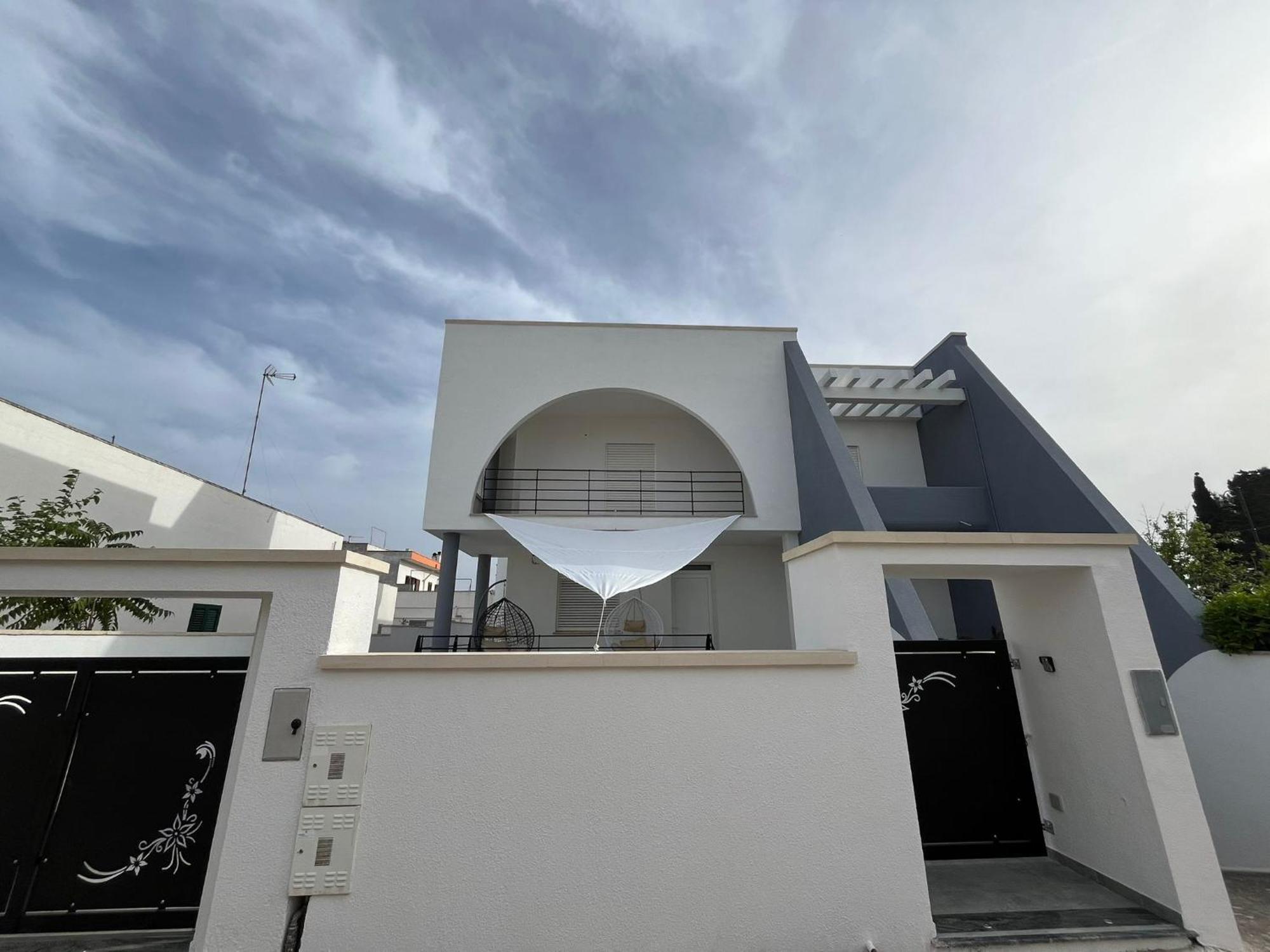 Le 2 Vele Bed and Breakfast Cerfignano Exteriör bild